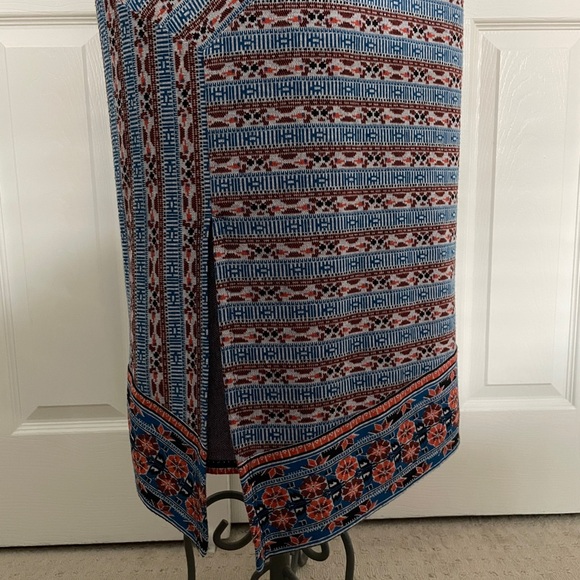 Anthropologie knit midi skirt with a multicolored print - Picture 3 of 3